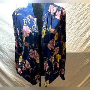 Torrid Sz 2 floral jacket